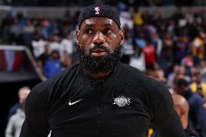 没队要得起受制于新版劳资协议 詹姆斯的交易几乎不可能发生